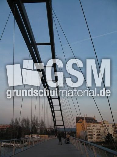 Weil am Rhein Dreiländerbrücke 007.jpg